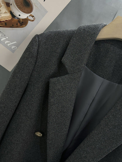 Gri Yün Dokulu Düğmeli Ceket
